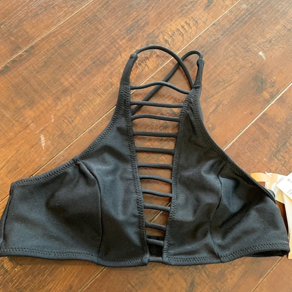 Brand new Rip Curl top!